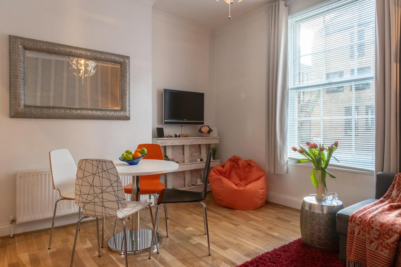 The Wanderlust - 1 Bedroom Apartment L Sleeps 4 With Sofa Bed L Prime Location Plus Free Wifi L Perfect For Business & Leisure Travelers L 15Percent Off Weekly & 20Percent Off Monthly Stays! Лондон Экстерьер фото